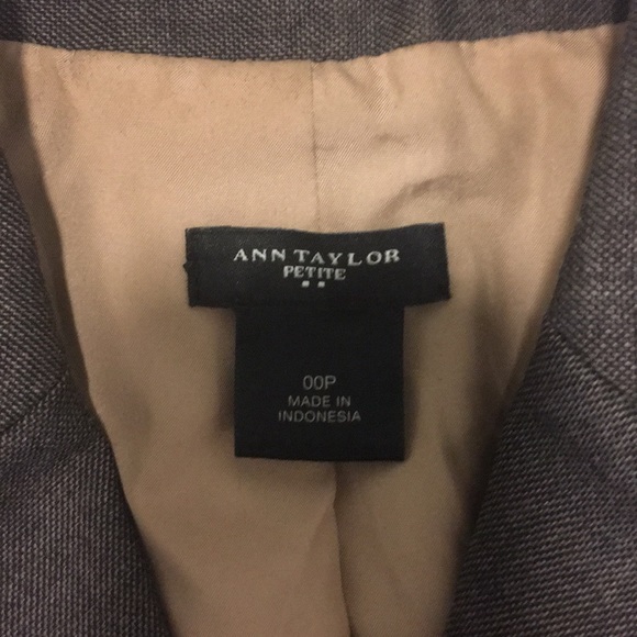 Ann Taylor Petite Brown Blazer - Picture 2 of 4
